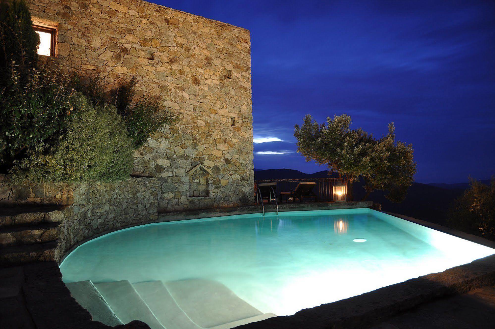 Hotel Latine Lama
